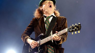 Angus Young Height